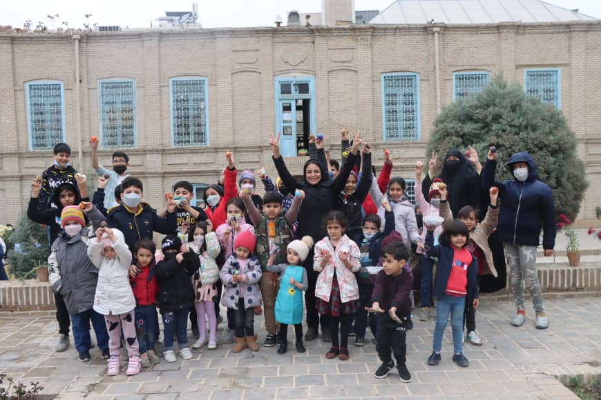 جشنواره تخم مرغ رنگی ویژه کودکان در خانه ملک مشهد برگزار شد
